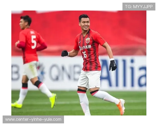 赫尔城全明星阵容解析揭秘球场内外战术魅力与核心亮点 赫尔城全明星阵容解析揭秘球场内外战术魅力与核心亮点